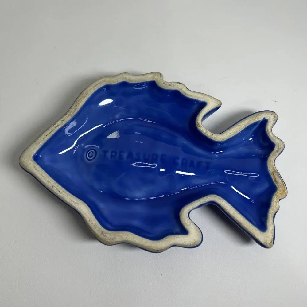 Vtg Treasure Craft Tropical Blue Fish Shaped Ceramic Spoon Rest Soap Dish USA